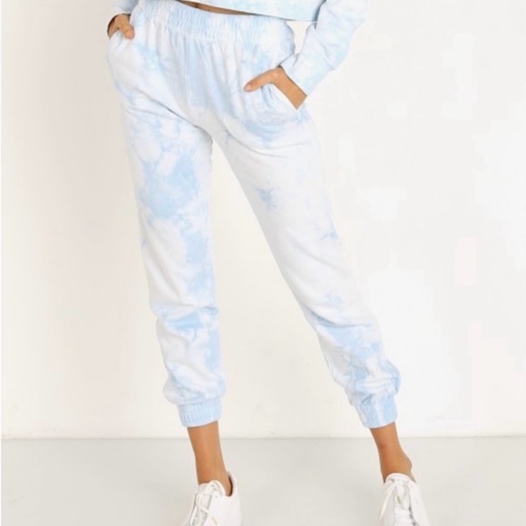 Pants - NWT Frankie's Bikinis Aiden Tie Dye Cloud Sweatpants Size S